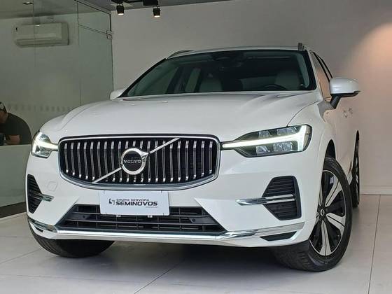 VOLVO XC60 2.0 T8 RECHARGE PLUS AWD GEARTRONIC